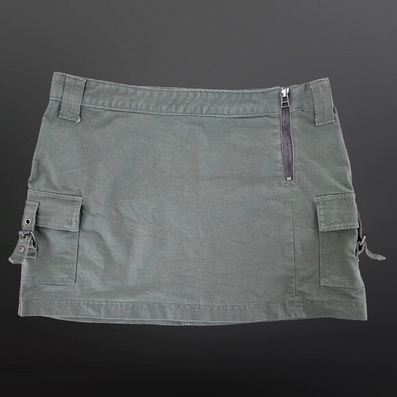 Y2K Micro Mini Cargo Skirt Womens Size 7 Grunge Zipper Flap pockets Khaki Green - Picture 1 of 8